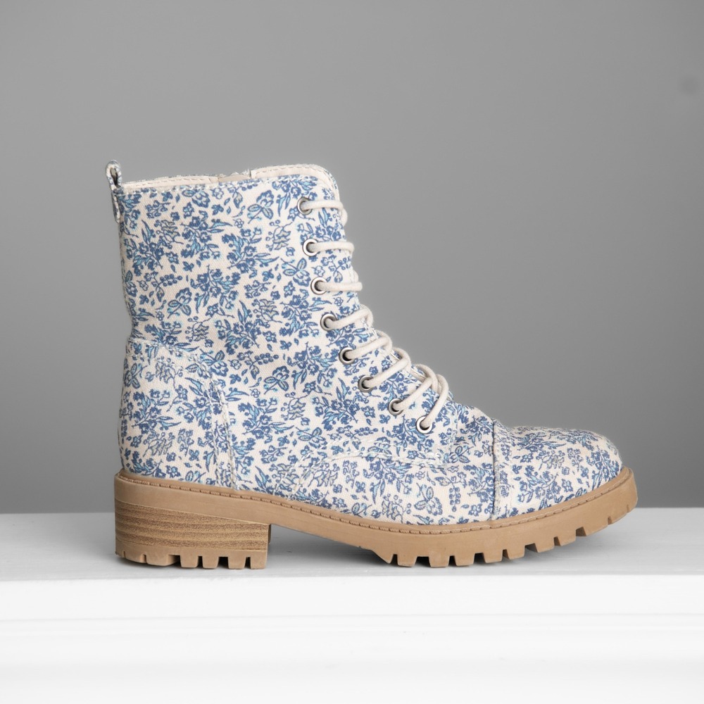 Canvas Boho Combat Boots 8.5 Blue Floral Toile Lug Sole CottageCore Shabby Chic